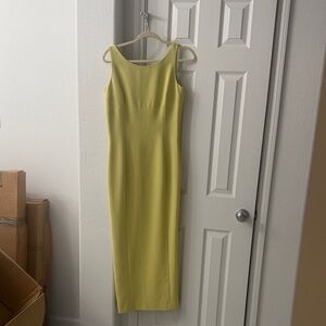 Elegant Yellow Sleeveless Dress